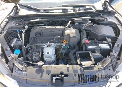 2013 Honda Accord Sport z USA, uszkodzony, nr VIN 1HGCR2F50DA073677